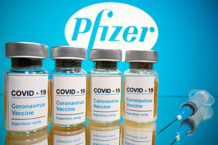 Rights center demands Israel set up COVID-19 vaccine stations for Palestinian Jerusalemites living behind separation wall
