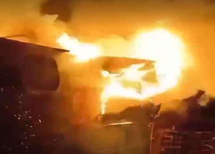 UPDATE: Israeli colonists set Palestinian-owned agricultural room ablaze near Jenin 