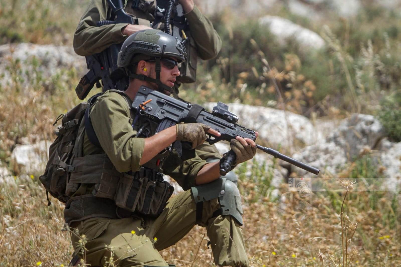 Child injured by a gas canister, others suffocate from Israeli teargas in Beit Dajan
