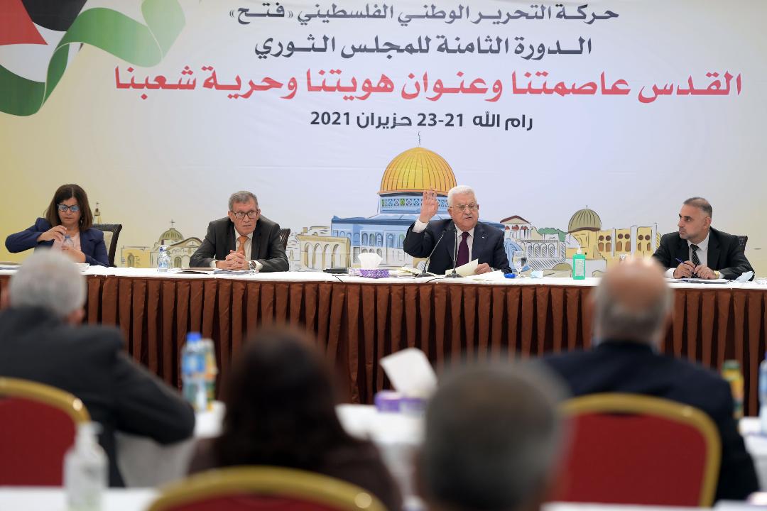 President Abbas calls on Palestinian factions to return to serious dialogue to end the division