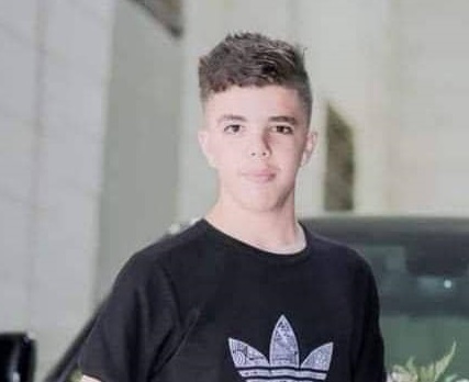 Child shot dead by Israeli occupation soldiers north of Hebron    