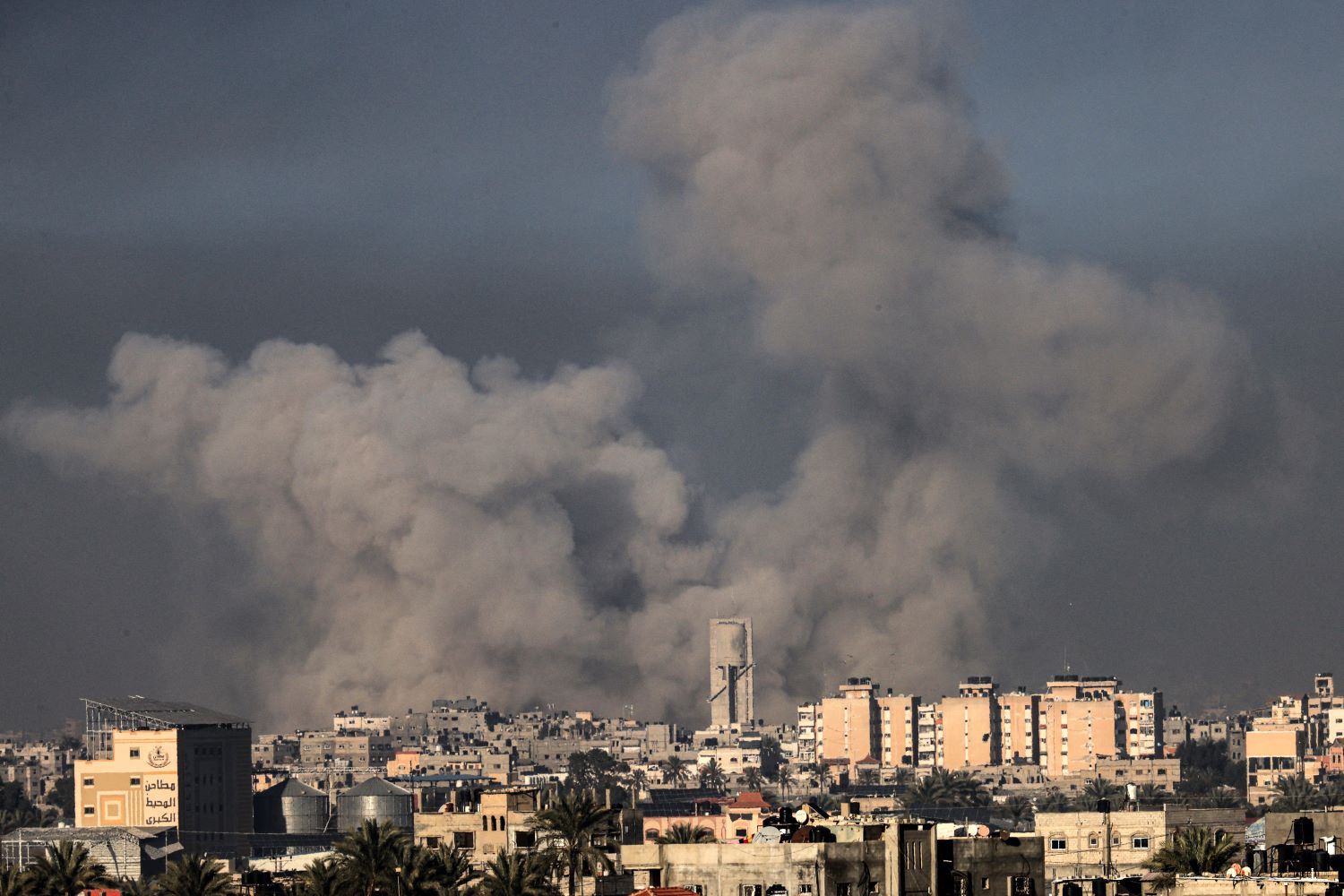 Israeli ongoing attacks on Gaza kill seven people in Khan Yunis