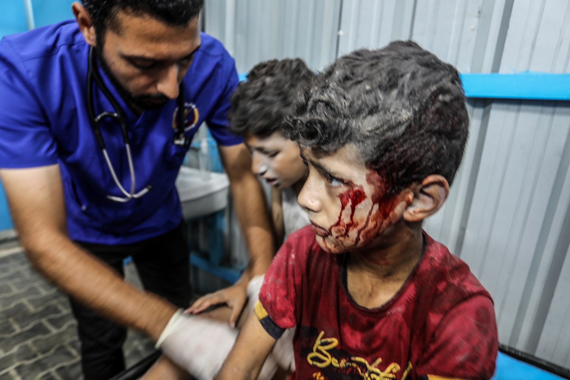 Gaza: 10 people, including a child, killed by Israeli bombing in Gaza areas