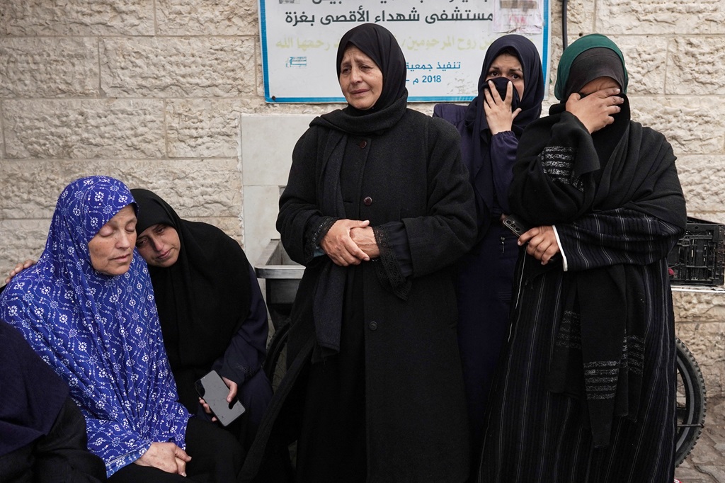 Two Palestinians killed in an Israeli airstrike in northern Gaza