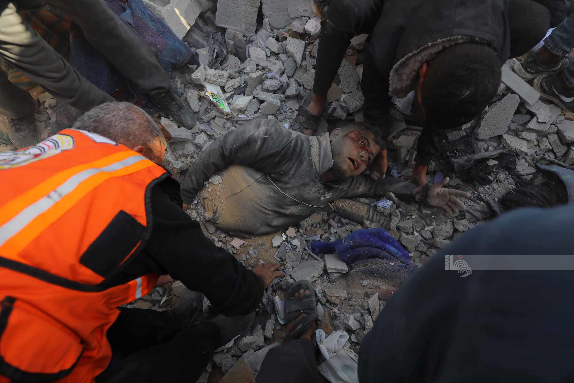 Israeli forces commit 16 massacres in Gaza strip during the past 24 hours  