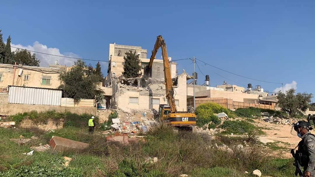 For the fourth time, Israeli municipality demolishes home of an East Jerusalem Palestinian resident
