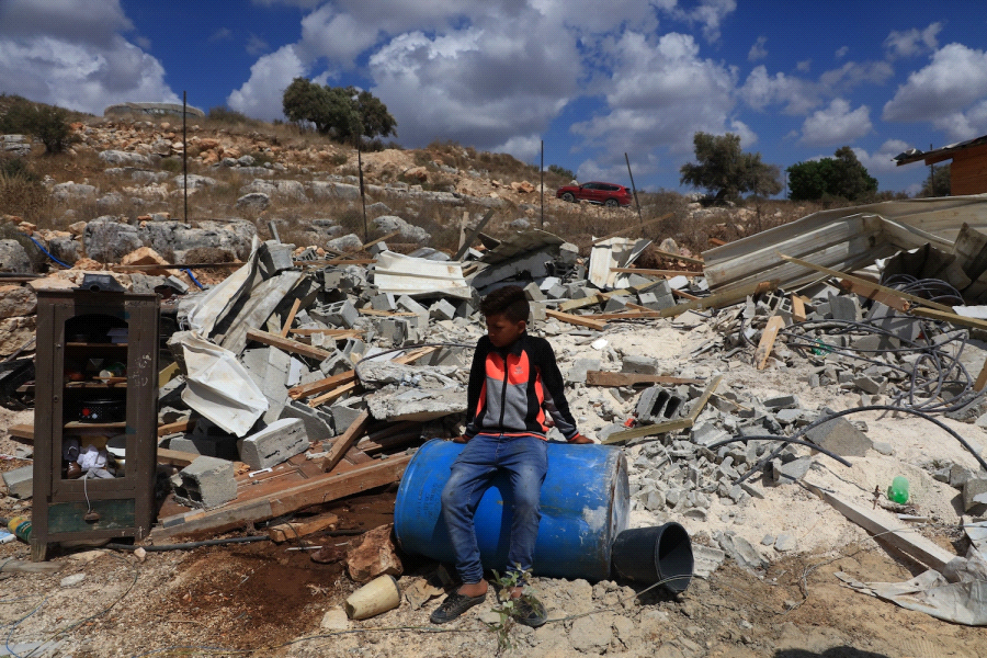 Following successful legal action against East Jerusalem demolitions, rights group demands similar freeze in West Bank