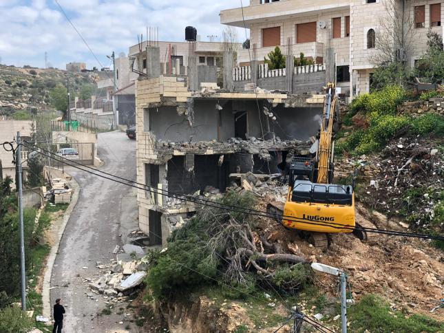 Israeli forces bulldoze foundation of a house in Beit Jala neighborhood