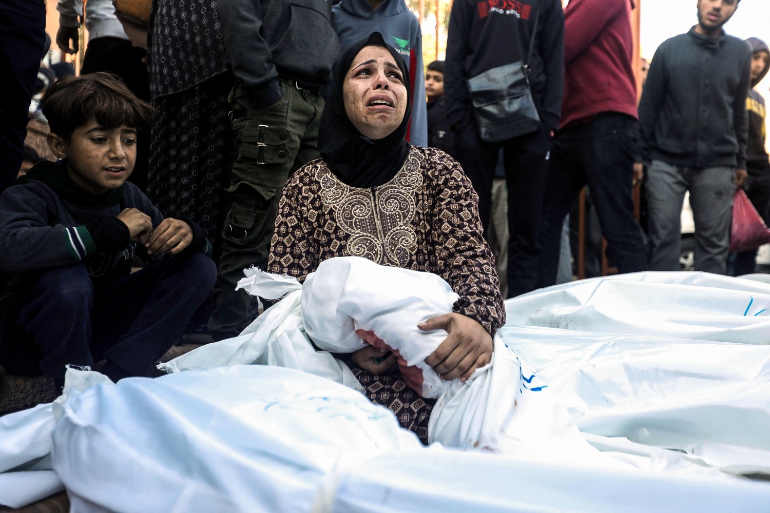 Palestinian killed, three injured in Israeli airstrike on Khan Younis