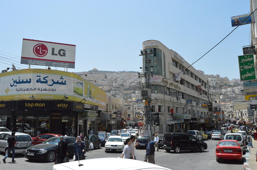 Nablus economy suffers after nine consecutive days of Israeli military siege, says Chamber of Commerce director