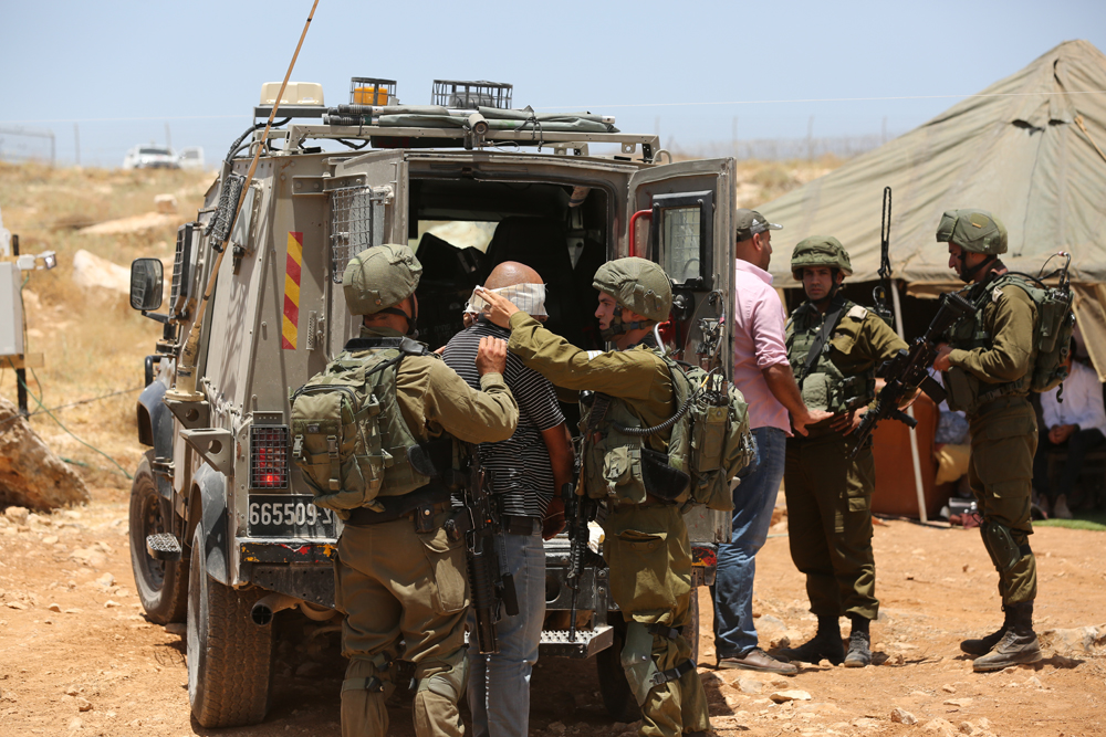 Occupation forces detain three ex-detainees near Jenin