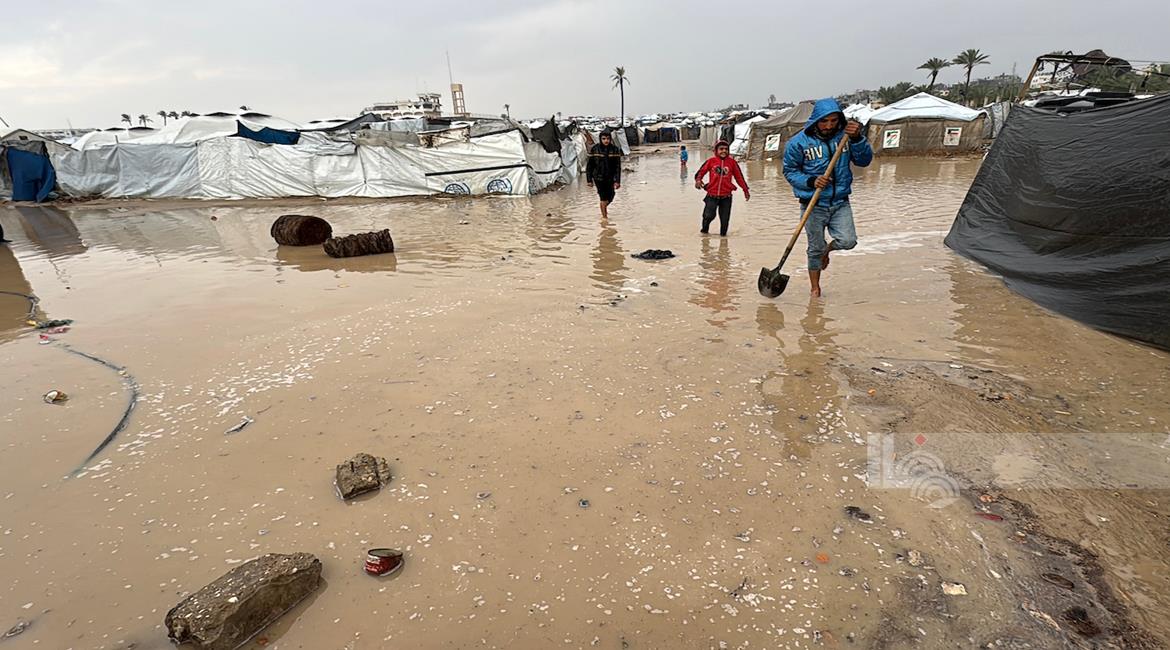 Gaza's displaced families struggle to survive amid torrential rains