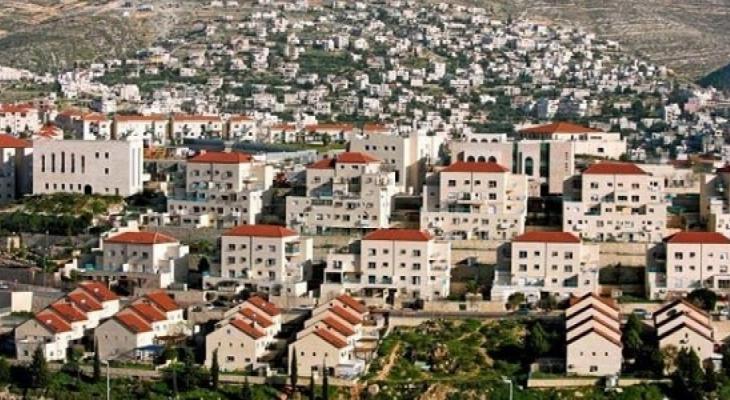 Israeli occupation authorities issue decision to seize 64 dunums of Palestinian land near Hebron 