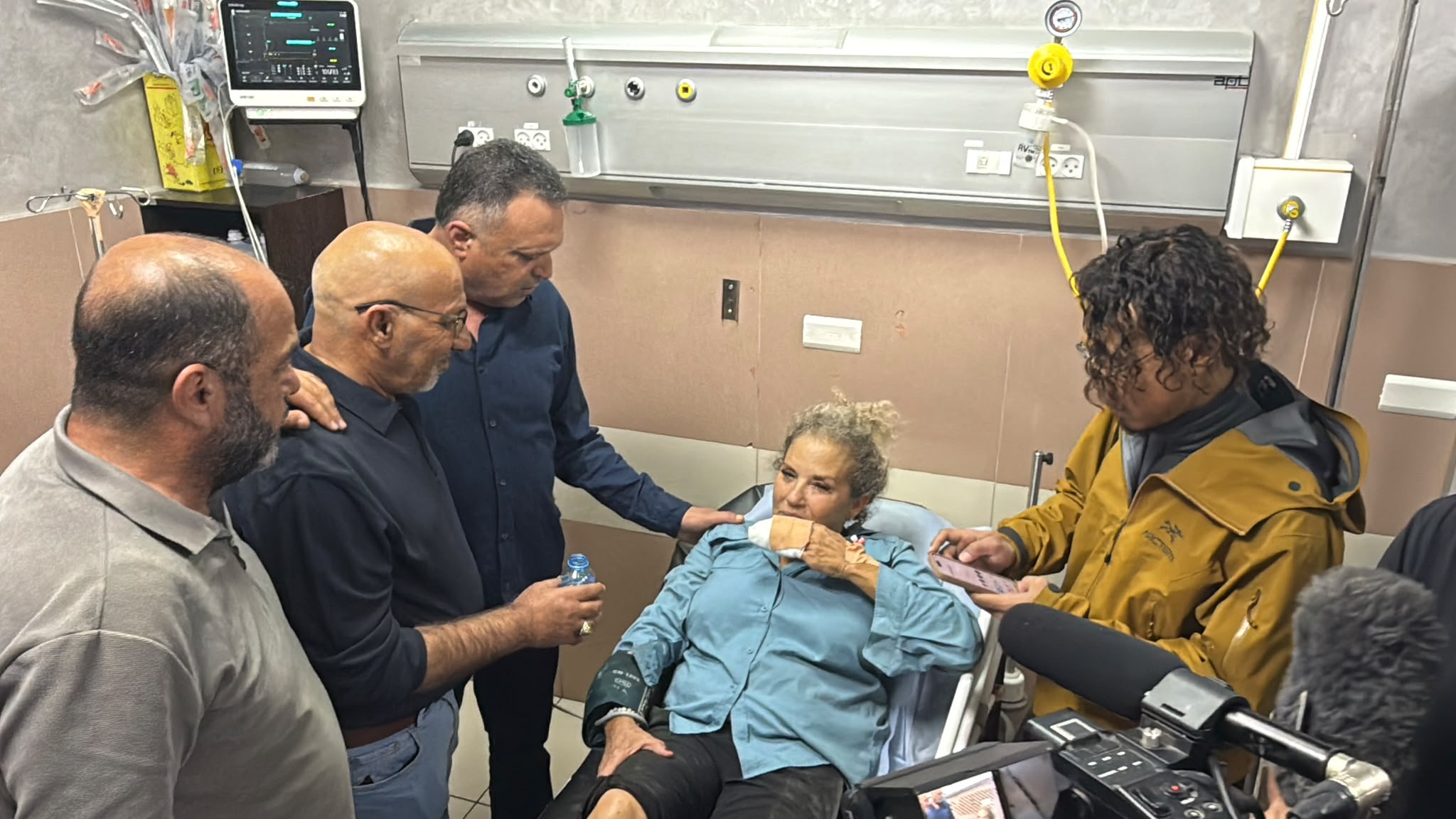 Palestinian journalists syndicate condemns Israeli colonist attack on Washington Post photojournalist