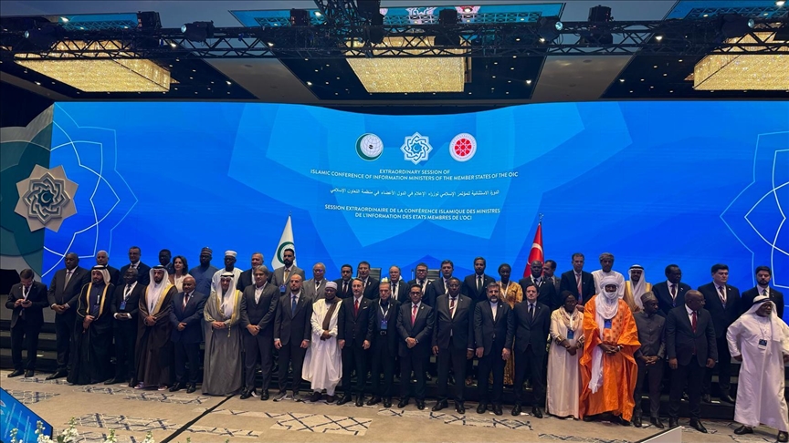 Minister of Information urges unified Arab and Islamic stance to stop the genocide in Gaza
