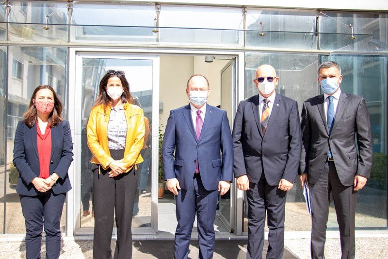 Romanian foreign minister visits UNRWA in Jordan and announces new contribution to the agency