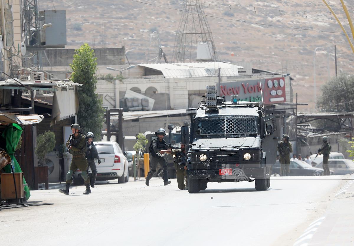 Israeli occupation forces impose widespread closures in Salfit and Bethlehem
