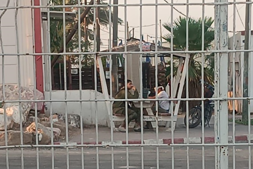 Israeli forces detain Palestinian child near Jericho