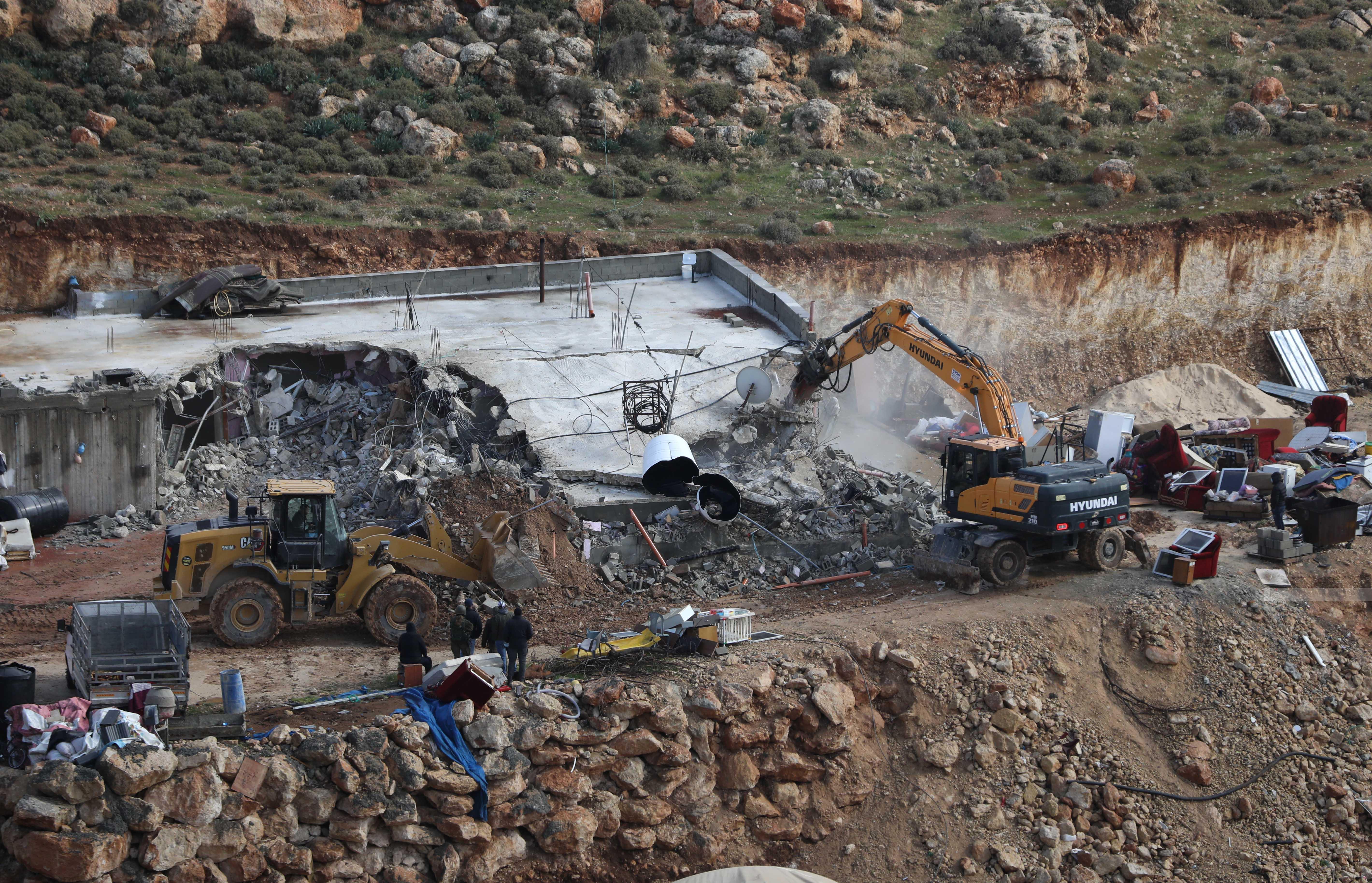 OCHA: Israel demolished 88 Palestinian structures in the occupied territories in three weeks and killed 31 people