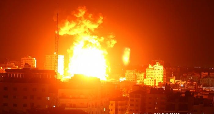 Bloodbath in Jabalia: 150 civilians killed and injured as Israeli warplanes attack residential complex 