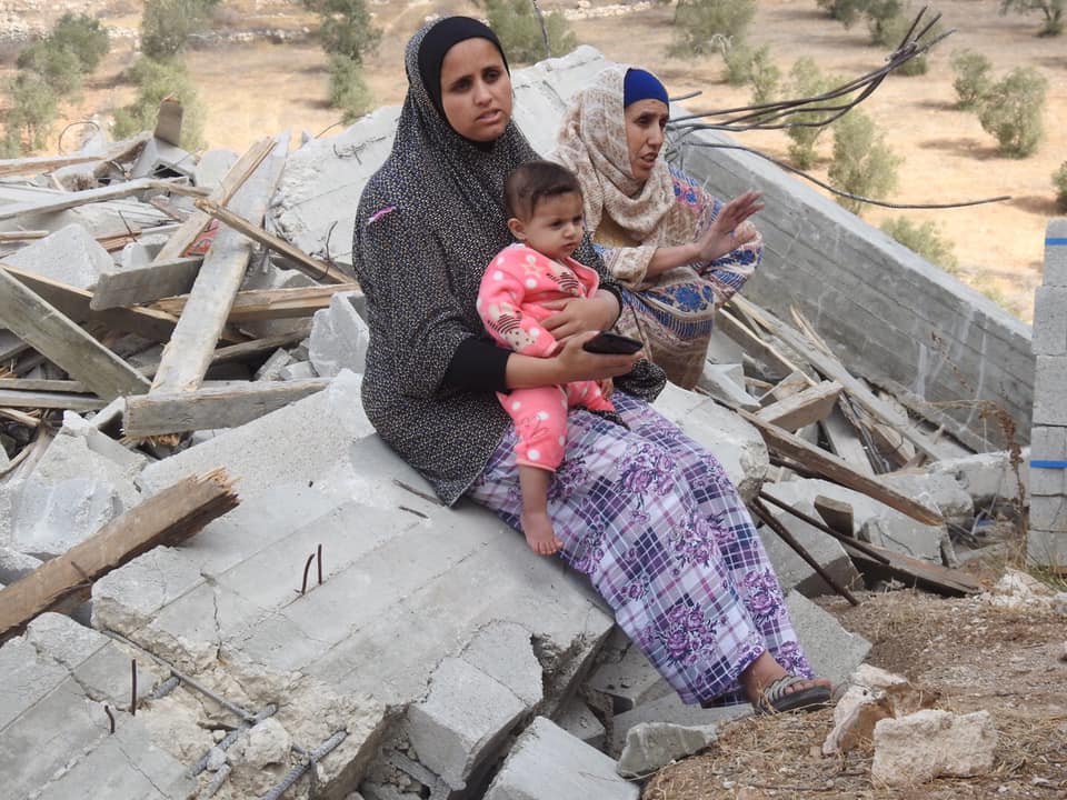 Israel demolishes house southwest of Hebron