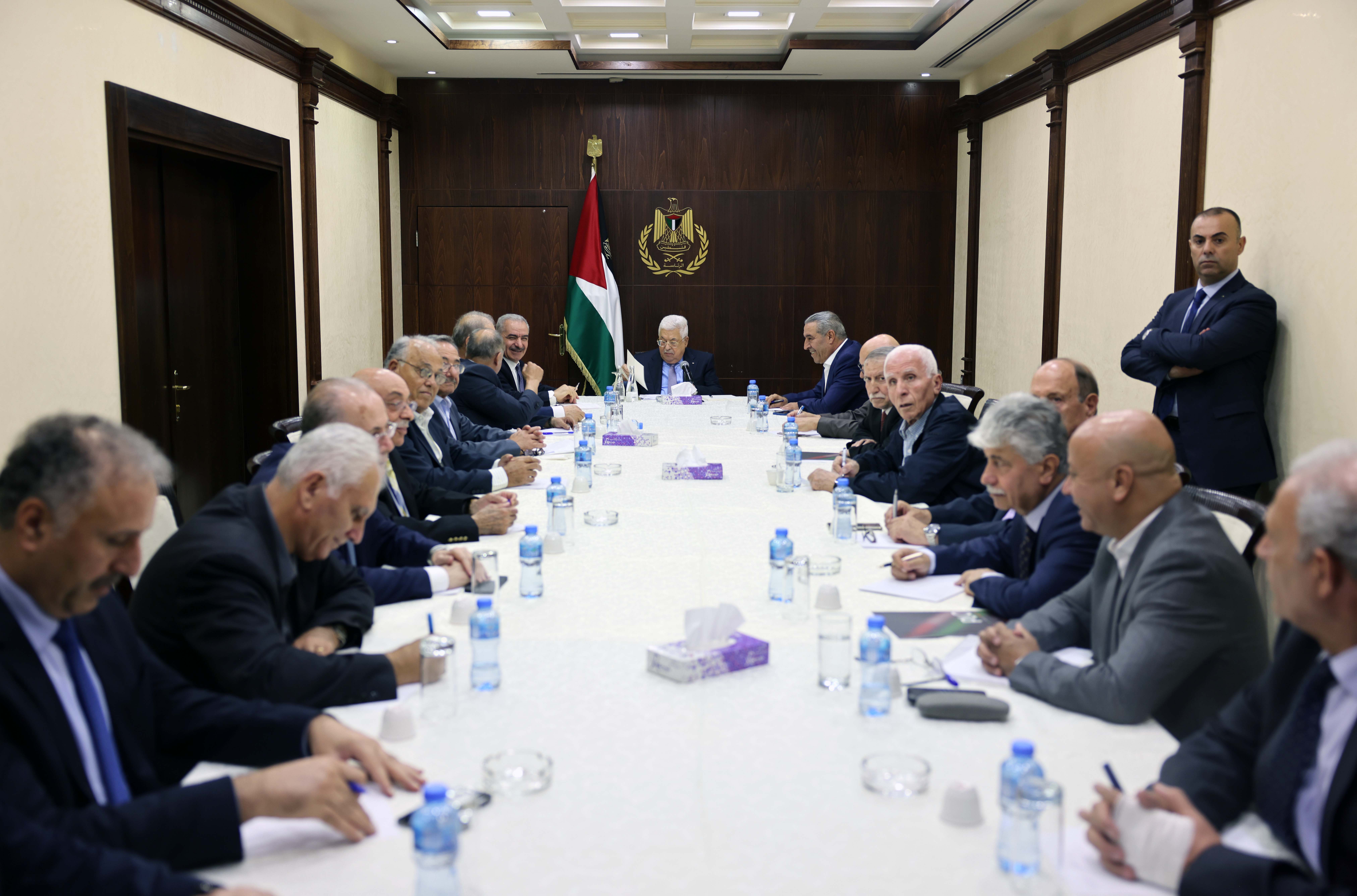 President Abbas chairs meeting of PLO Executive Committee 