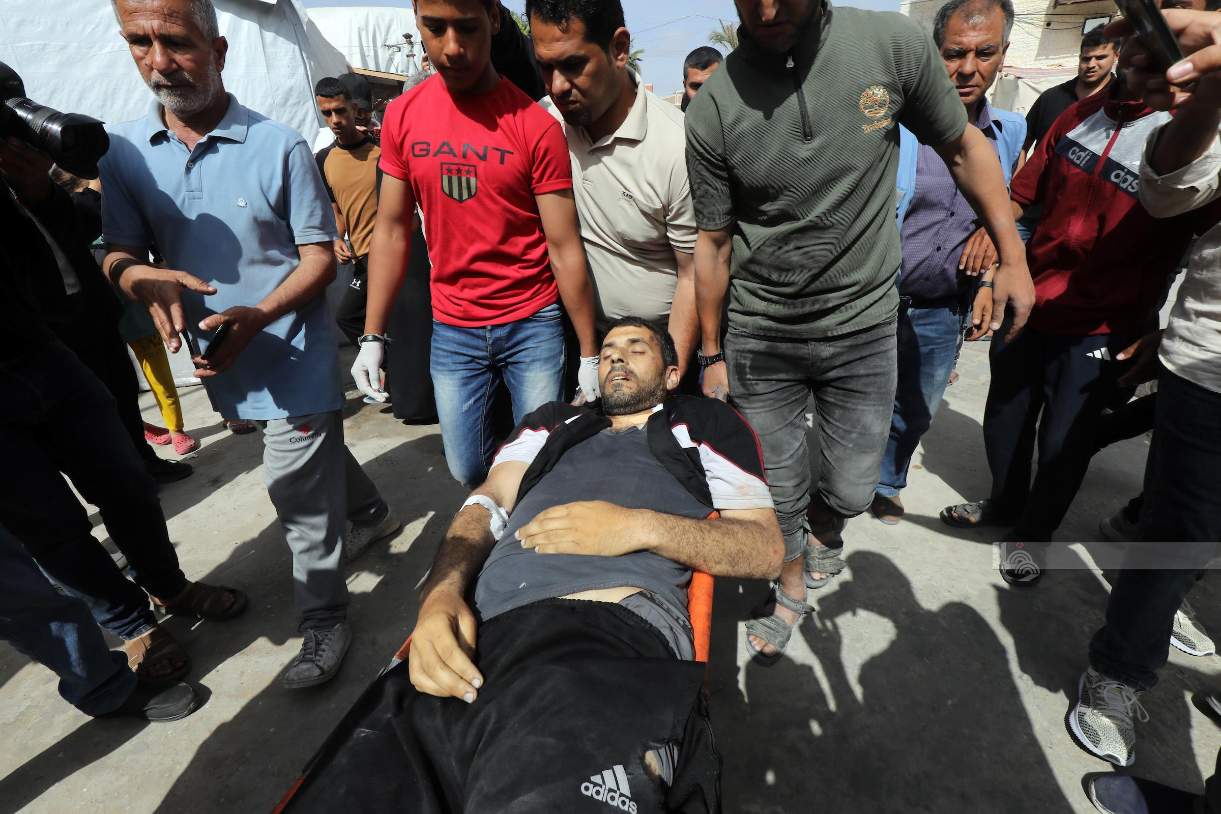 Palestinian killed, others injured as Israeli troops attack civilians east of Gaza City