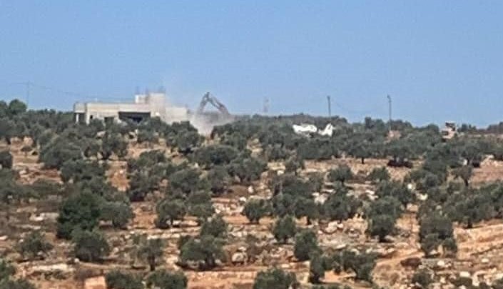 Israeli forces demolish two houses under construction south of Nablus