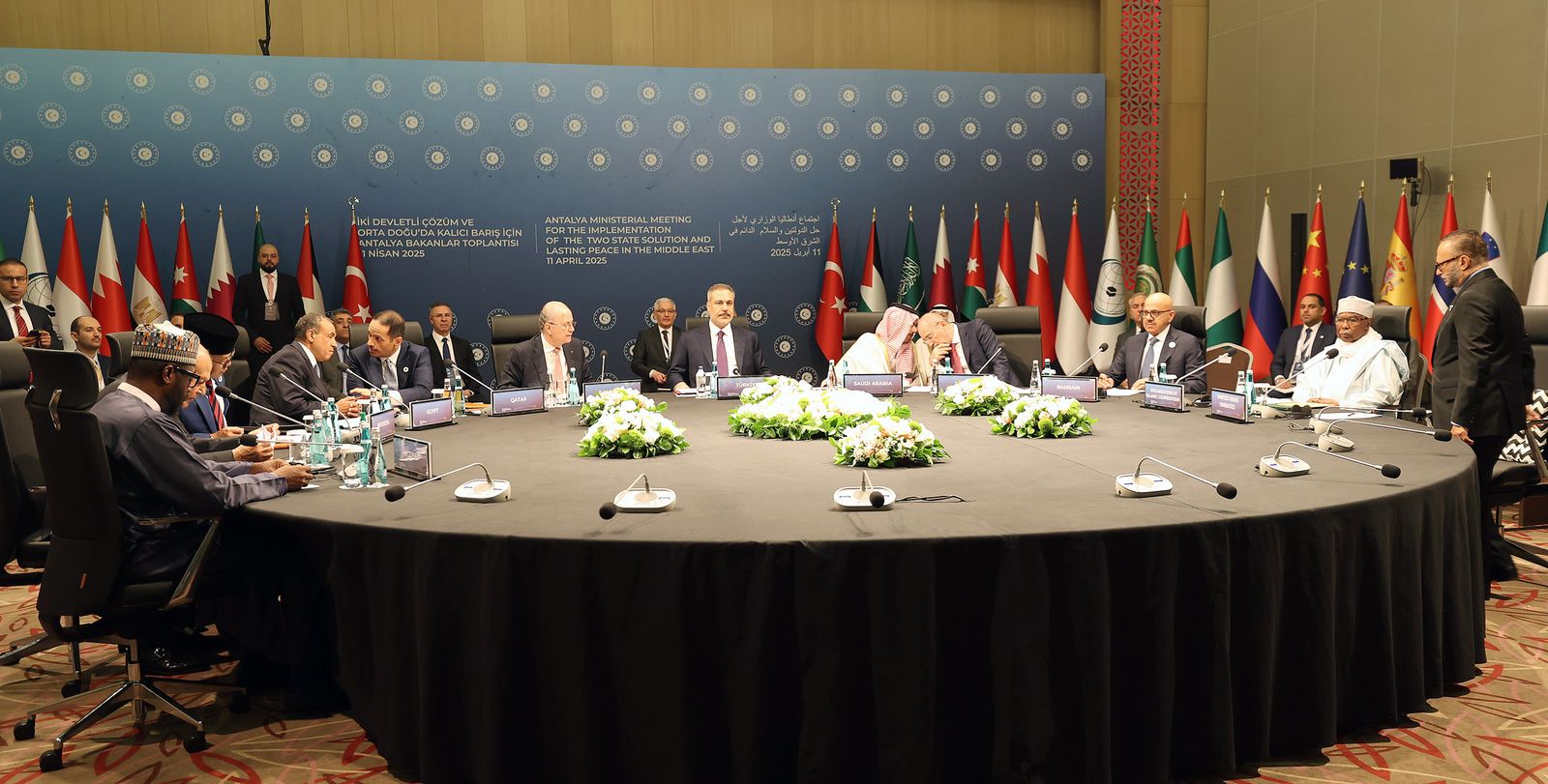PM Mustafa: Immediate ceasefire in Gaza is key to ending the humanitarian catastrophe and launching full reconstruction