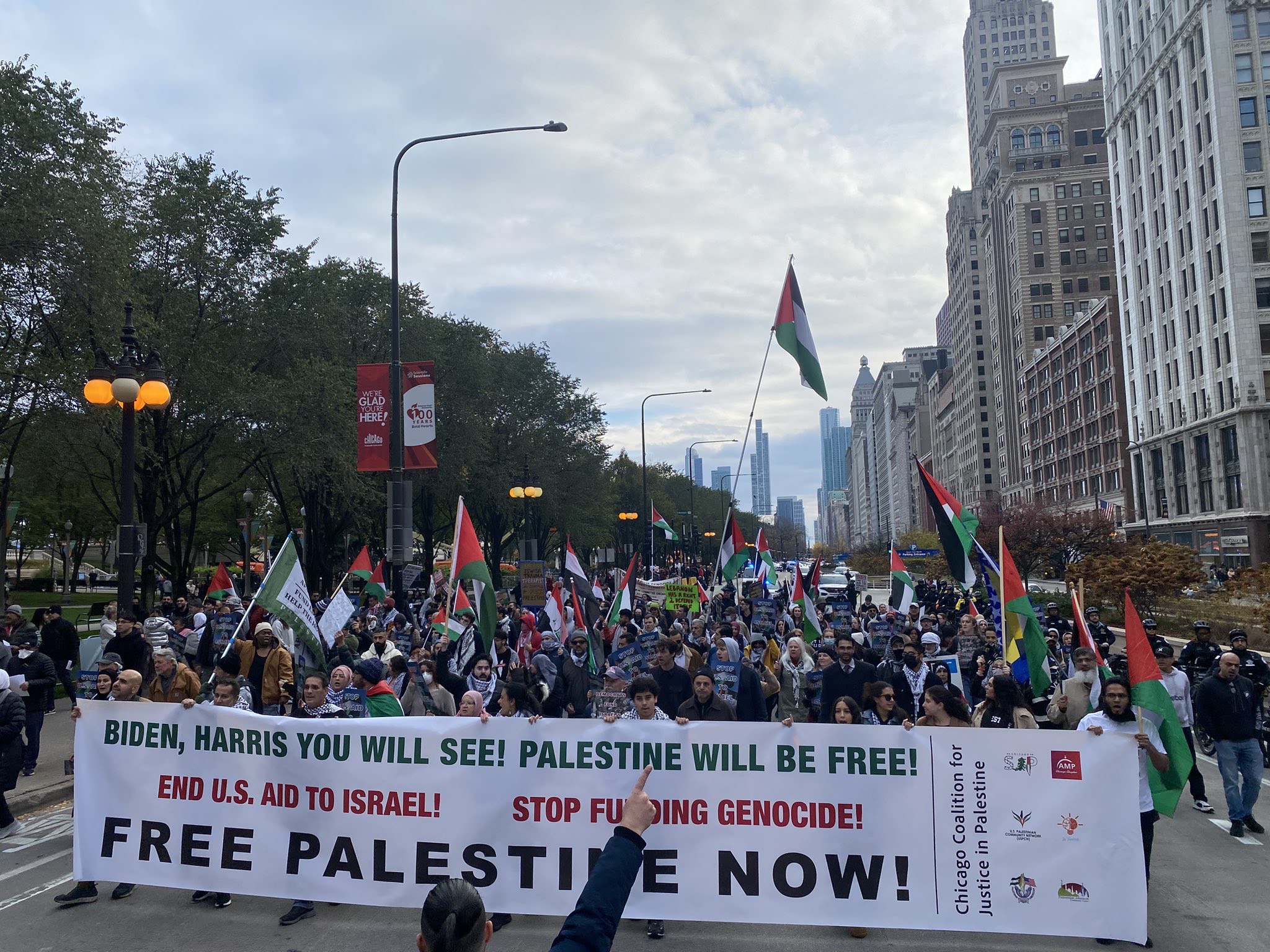 Hundreds protest in Chicago and Dallas calling for arms embargo on Israel