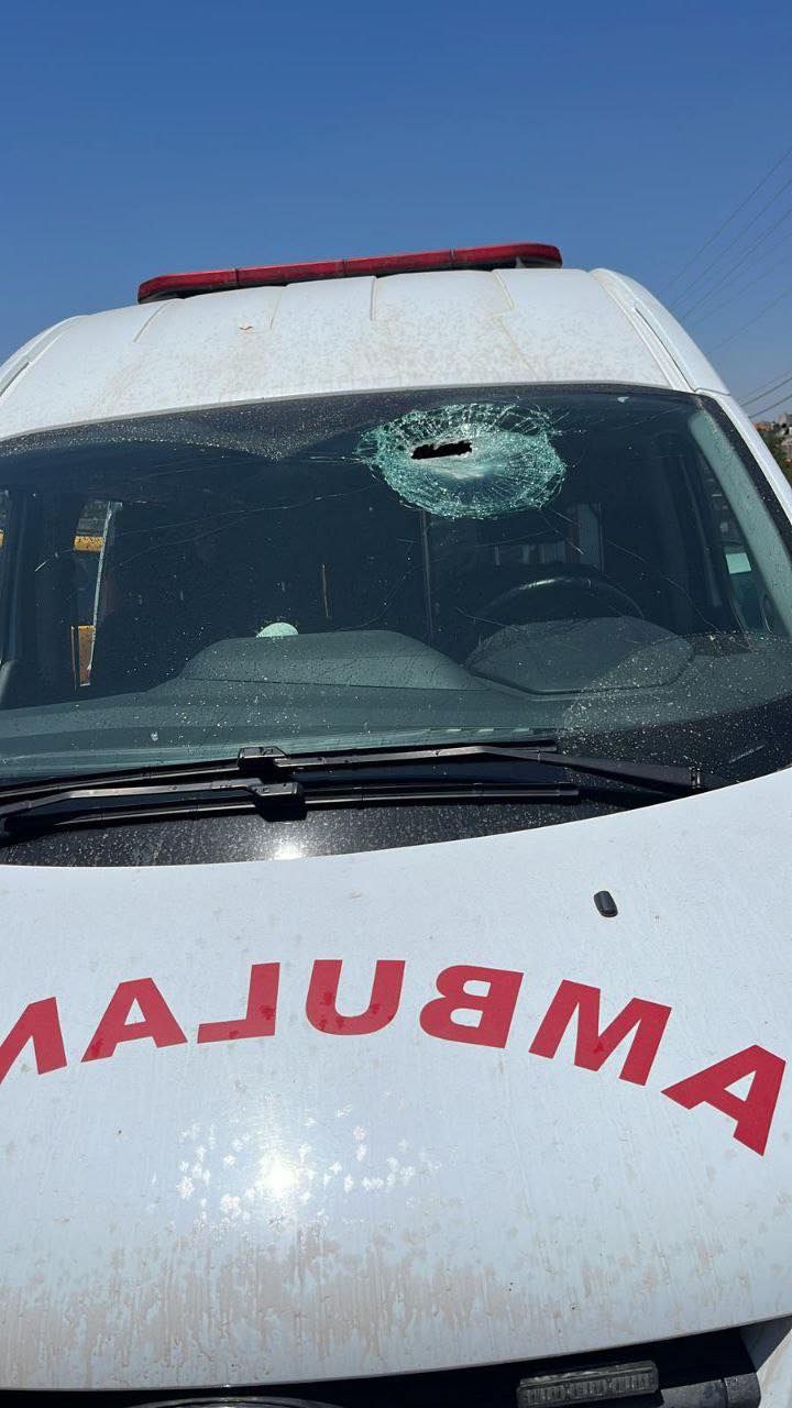 Homes set ablaze, shots fired at journalists, ambulance hit by a bullet by terrorist settlers near Ramallah 