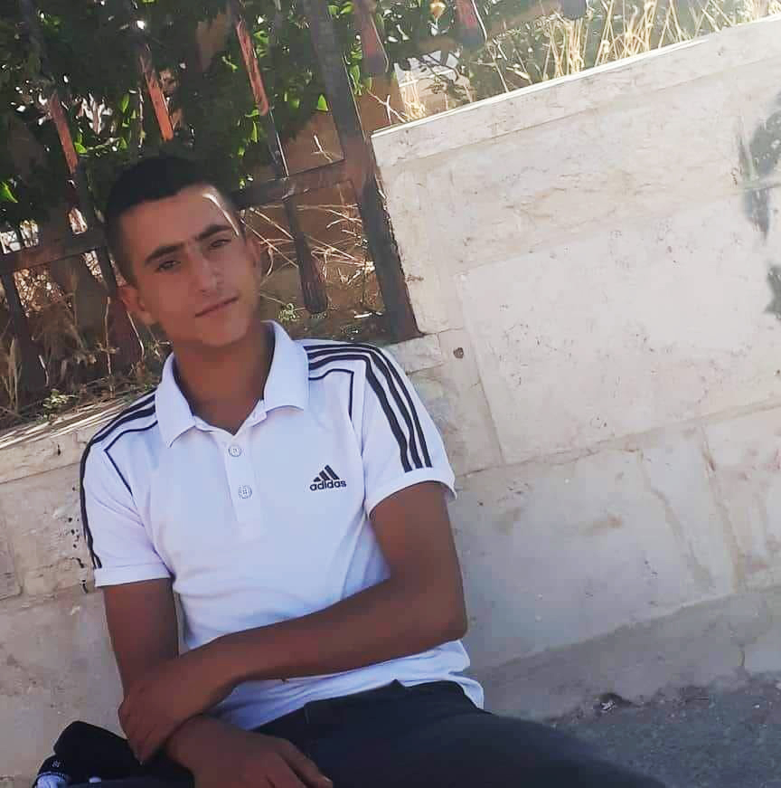 Israeli occupation soldiers shoot, kill Palestinian teen in confrontations southeast of Bethlehem 