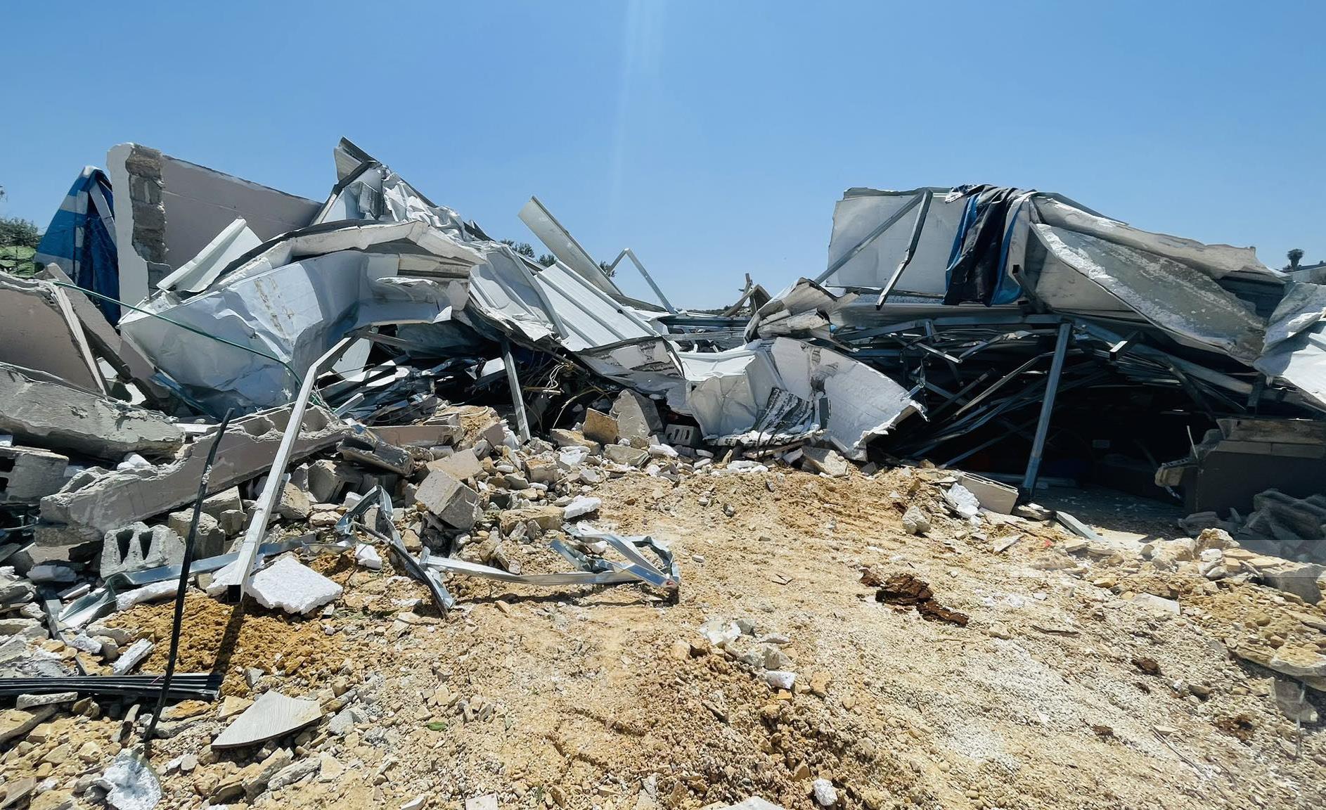 Israeli occupation demolishes agricultural room east of Qalqilya