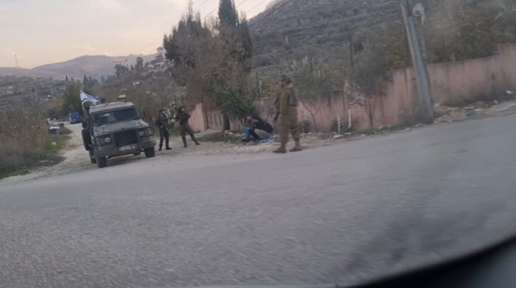 Israeli occupation forces detain three journalists north of Ramallah