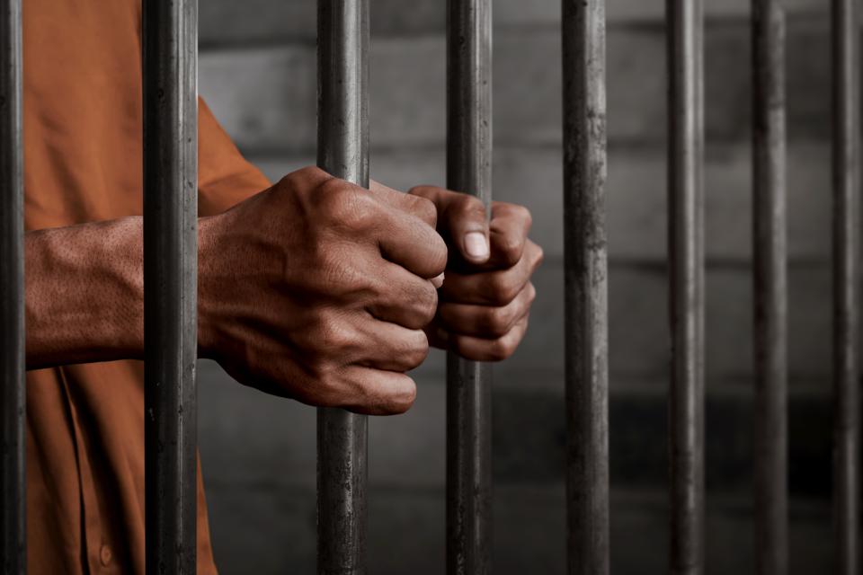 Palestinian prisoner completes 19 years behind Israeli bars