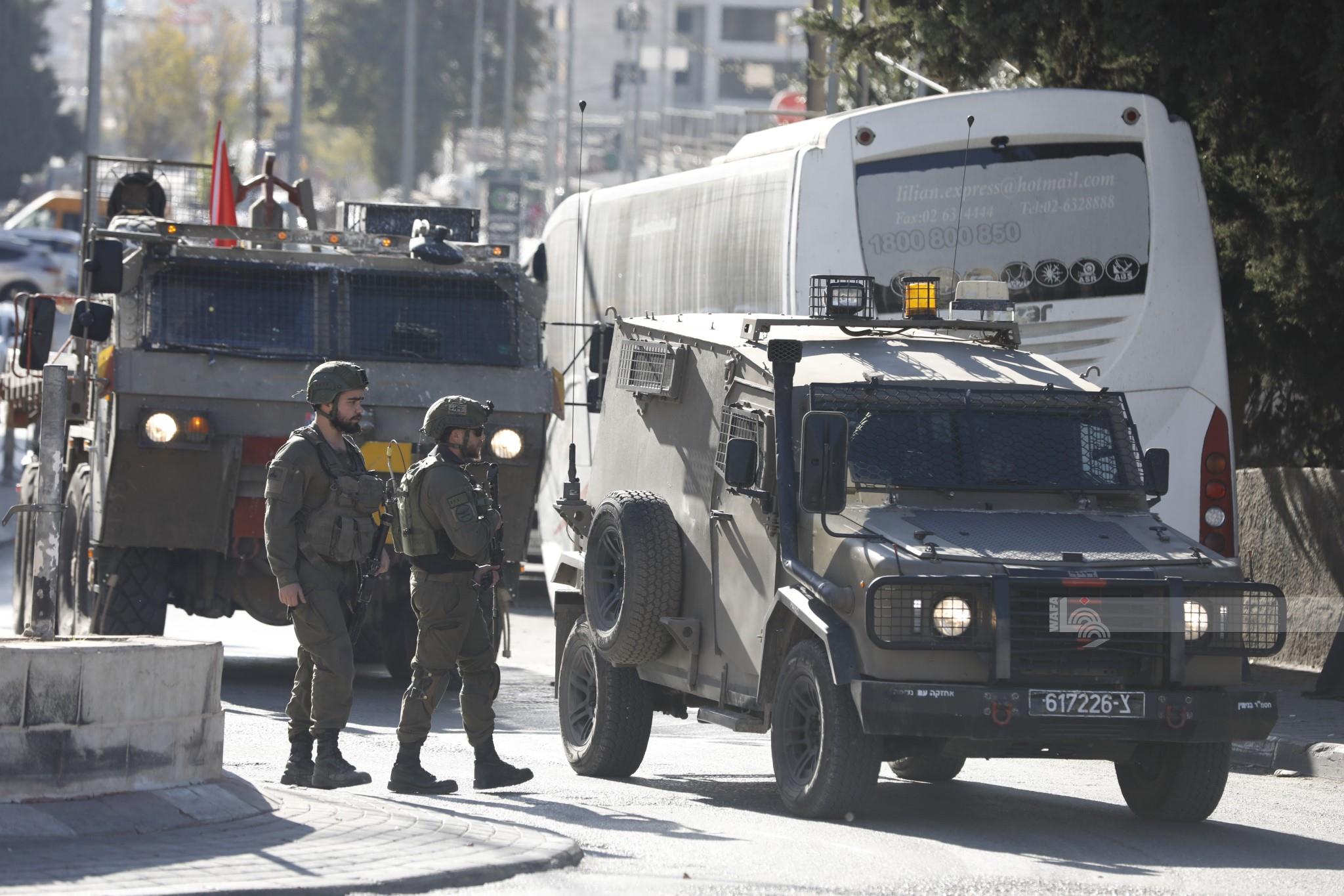 Three Palestinians injured during large-scale military raid on al-Amari camp