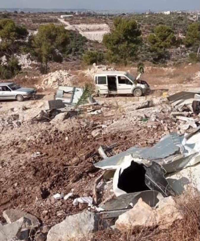 Israeli army bulldozer demolishes sheep barn near Tulkarm-district town, owner detained