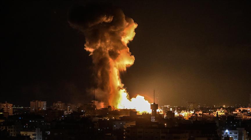 Israeli warplanes attack targets in Gaza 