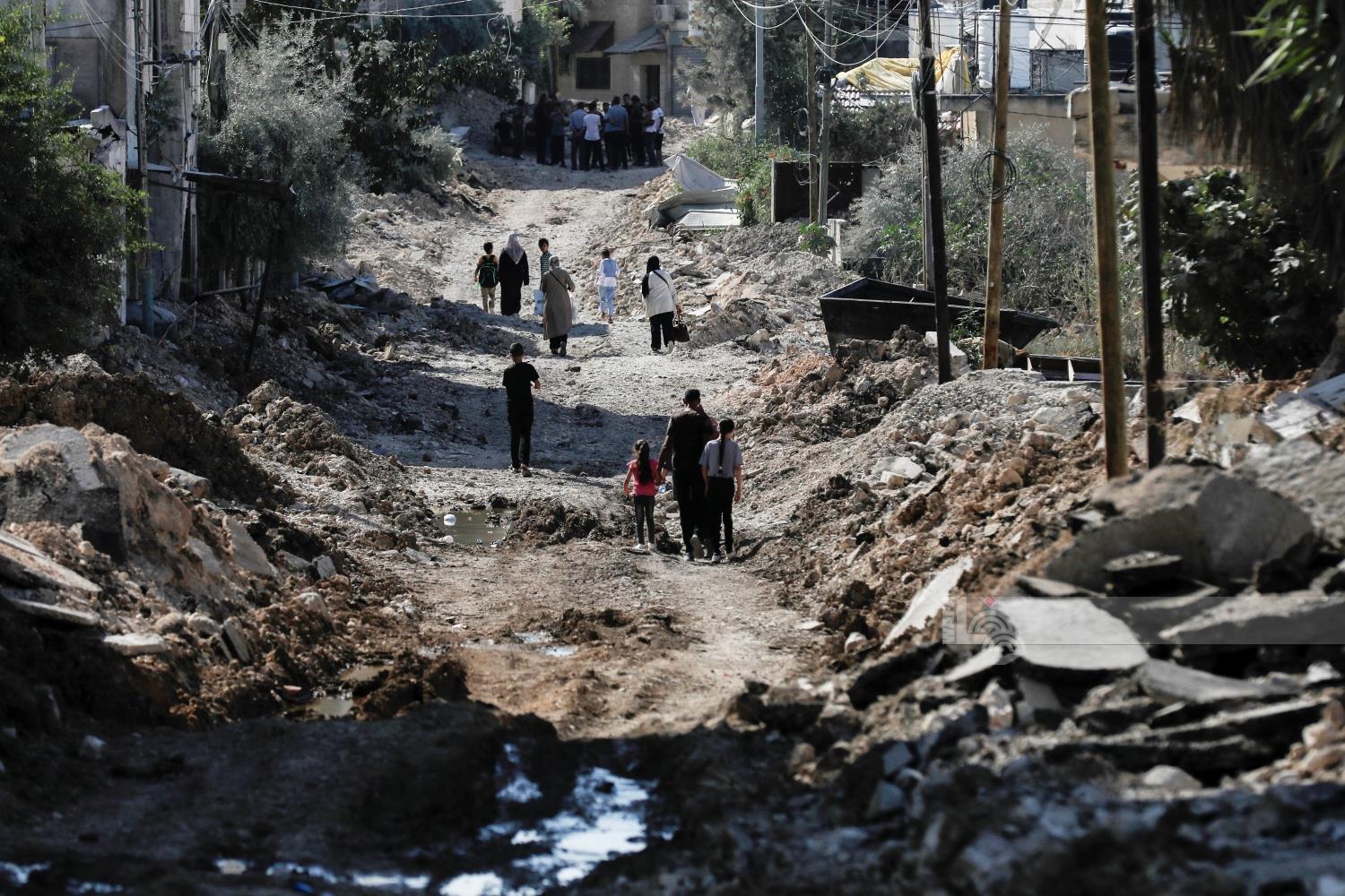 Israeli forces force Palestinian families out of homes in Jenin camp