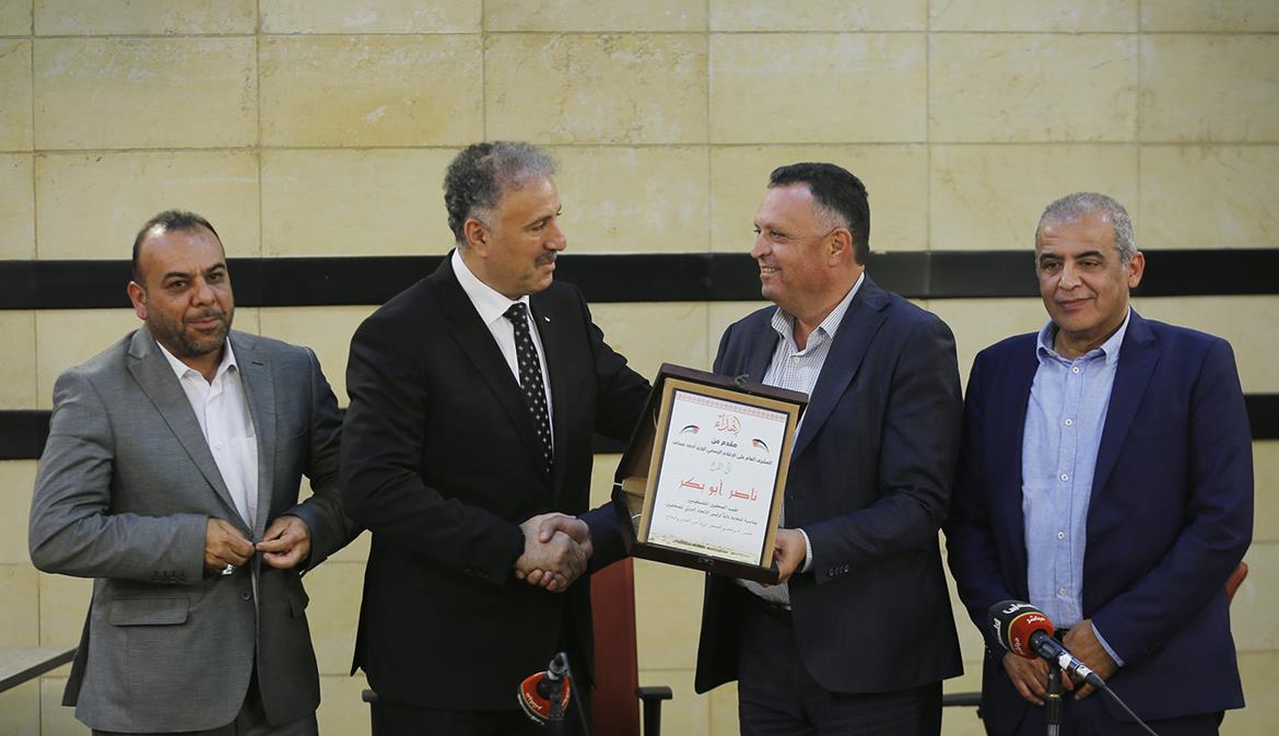 Head of Palestinian Journalists Syndicate honored for his election as Vice President of the International Federation of Journalists 