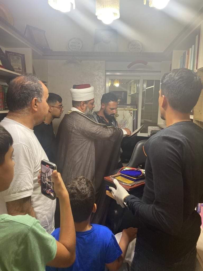 Israeli police raid home of director of Al-Aqsa Mosque and detain him