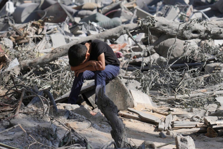 Three Palestinians killed in continued Israeli airstrikes in Gaza  