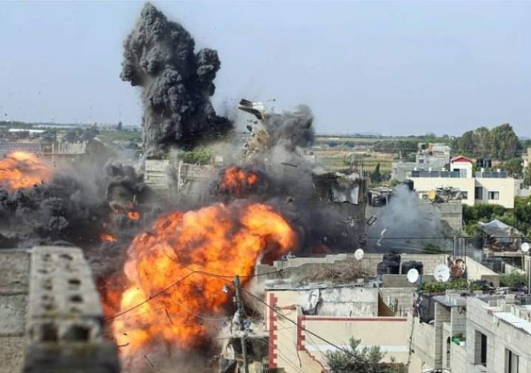 At least 17 civilians killed and others injured in Israeli airstrikes on house in Beit Lahia