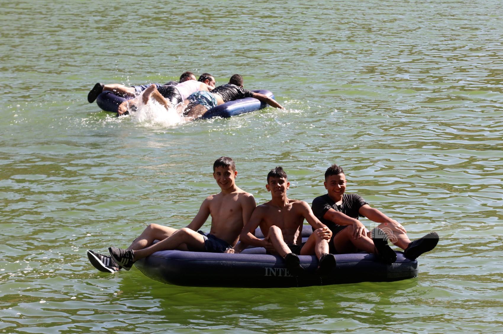 Weather: Very hot with temperature continues above the seasonal average by 5°C