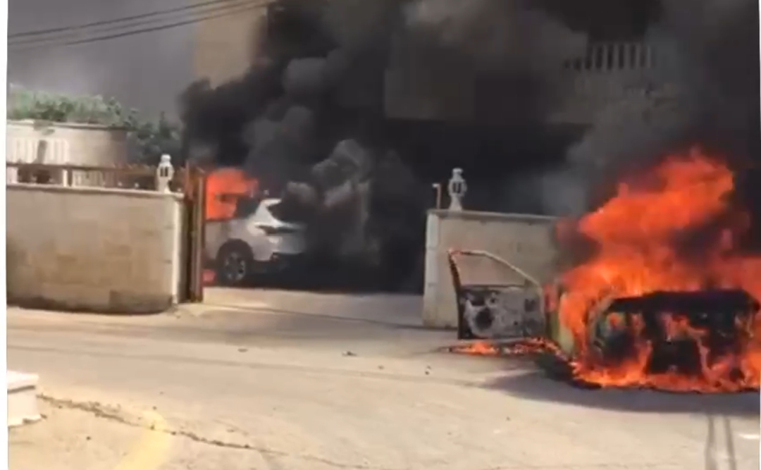 A new pogrom by Jewish settlers in the Palestinian town of Turmus Ayya, homes and cars set ablaze