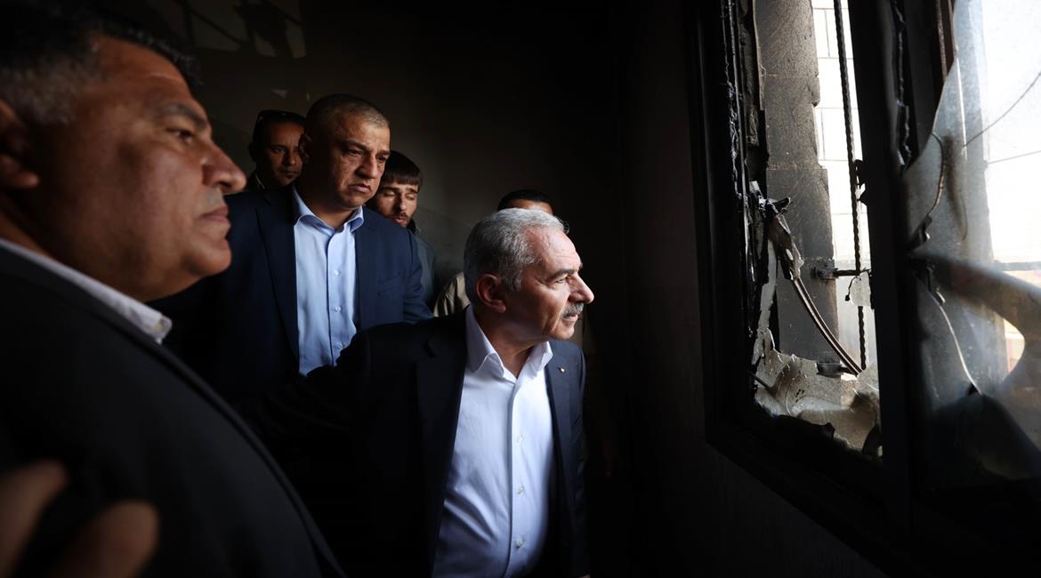 Prime Minister Shtayyeh from Hawara: Time to confront settlers through popular resistance