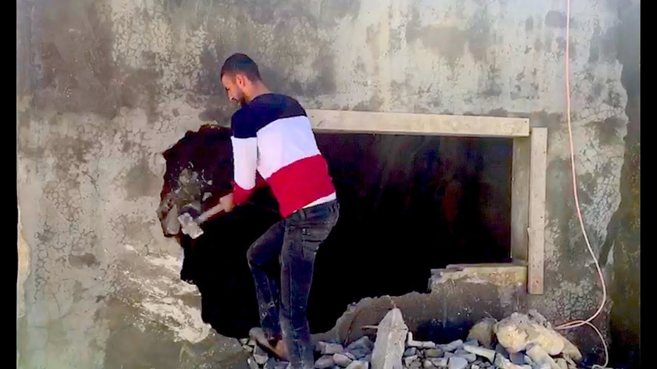 Palestinian forced to self-demolish his home in Jerusalem