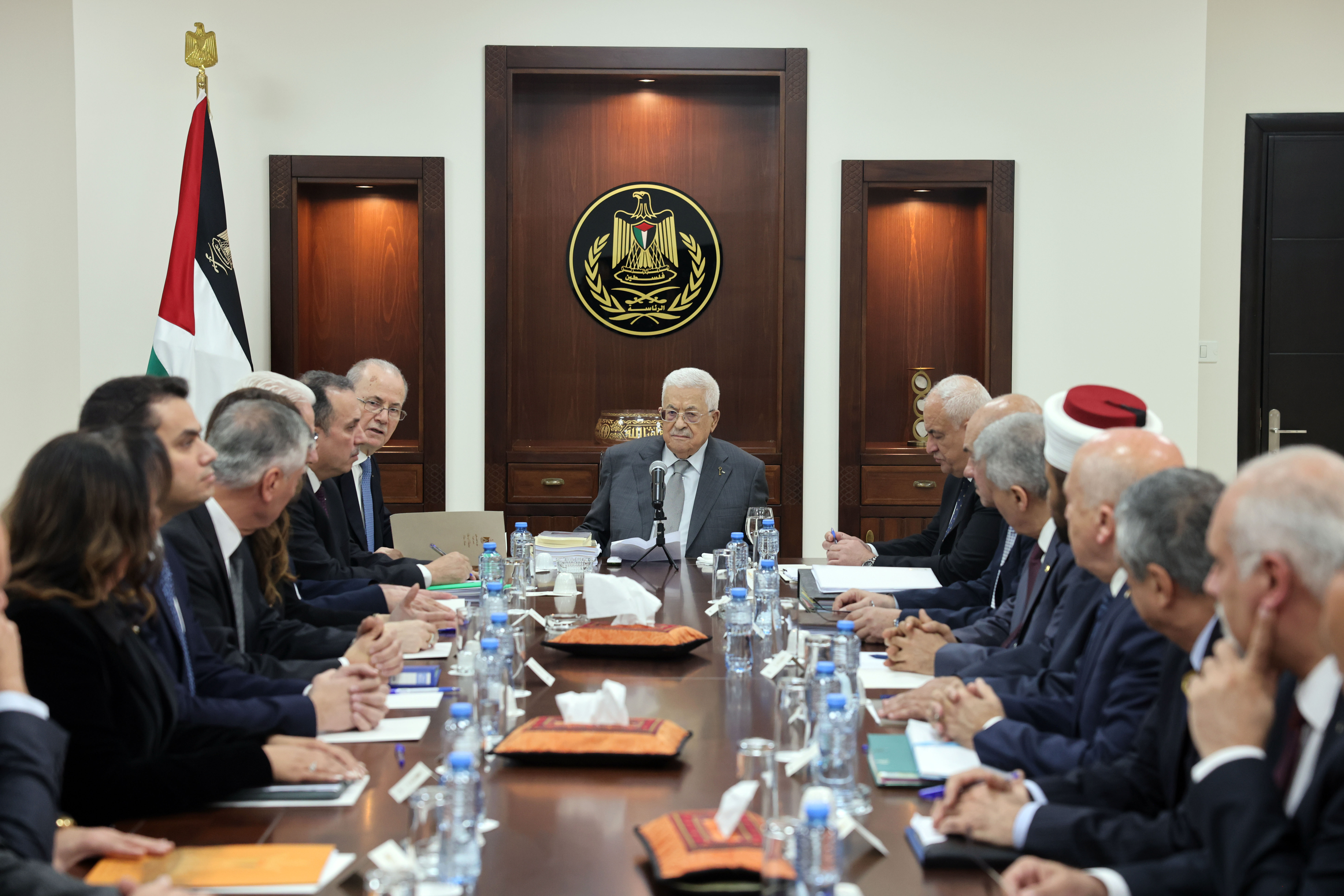  President Abbas: The priority is to stop Israeli's aggression, alleviate suffering of Palestinian people