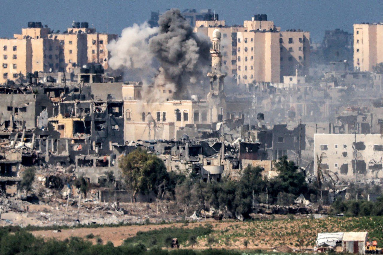 Several Palestinians killed in Israeli airstrikes on Gaza City 
