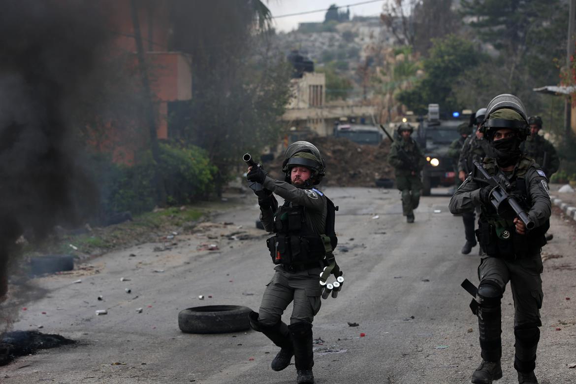 Dozens of Palestinians suffocate during Israeli military incursion into Tulkarem city 